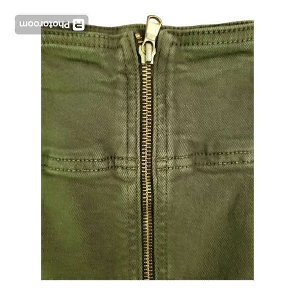💕We the free army green zip up mini skirt - Picture 3 of 5